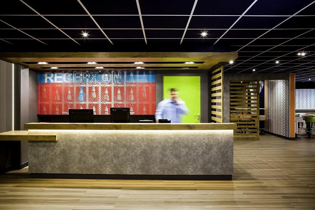 Ibis Budget Grigny Centre Hotel