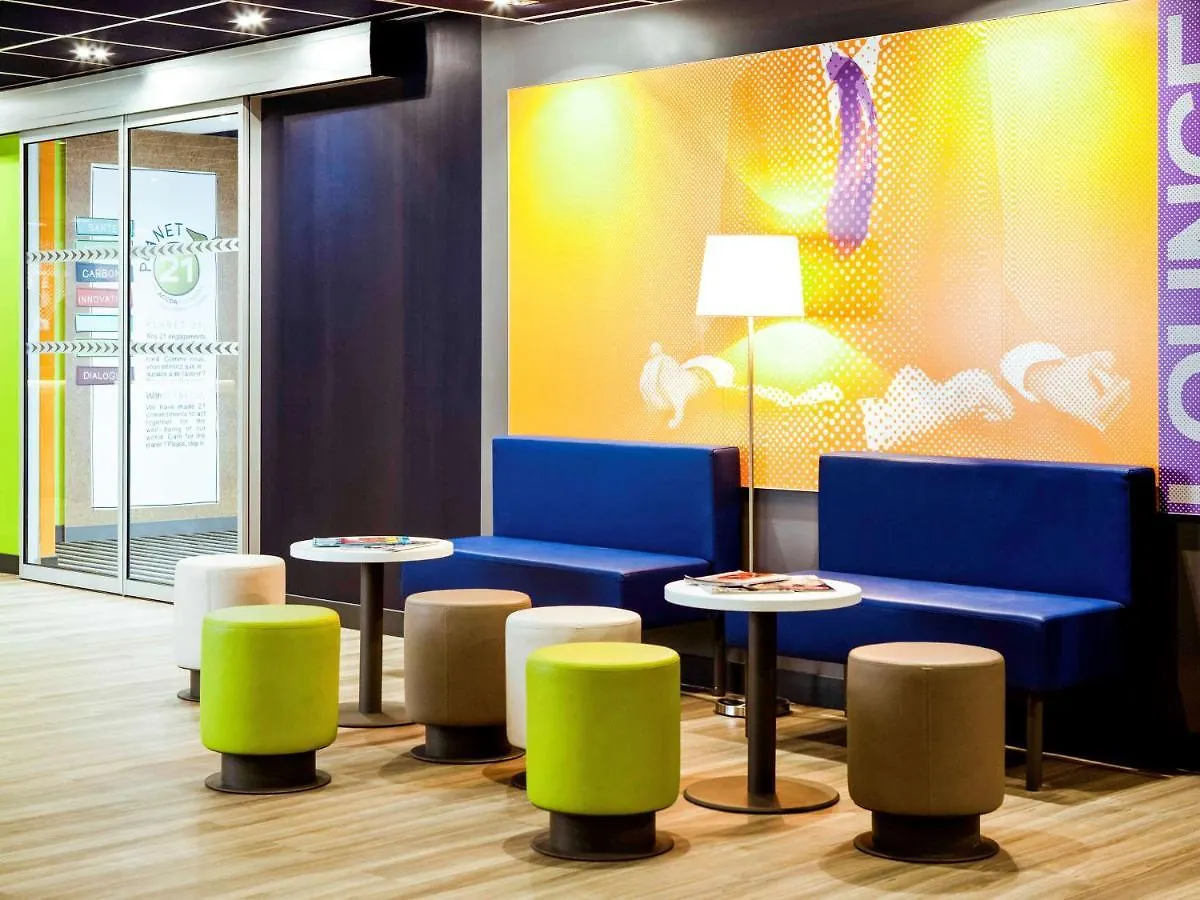 Ibis Budget Grigny Centre Hotel